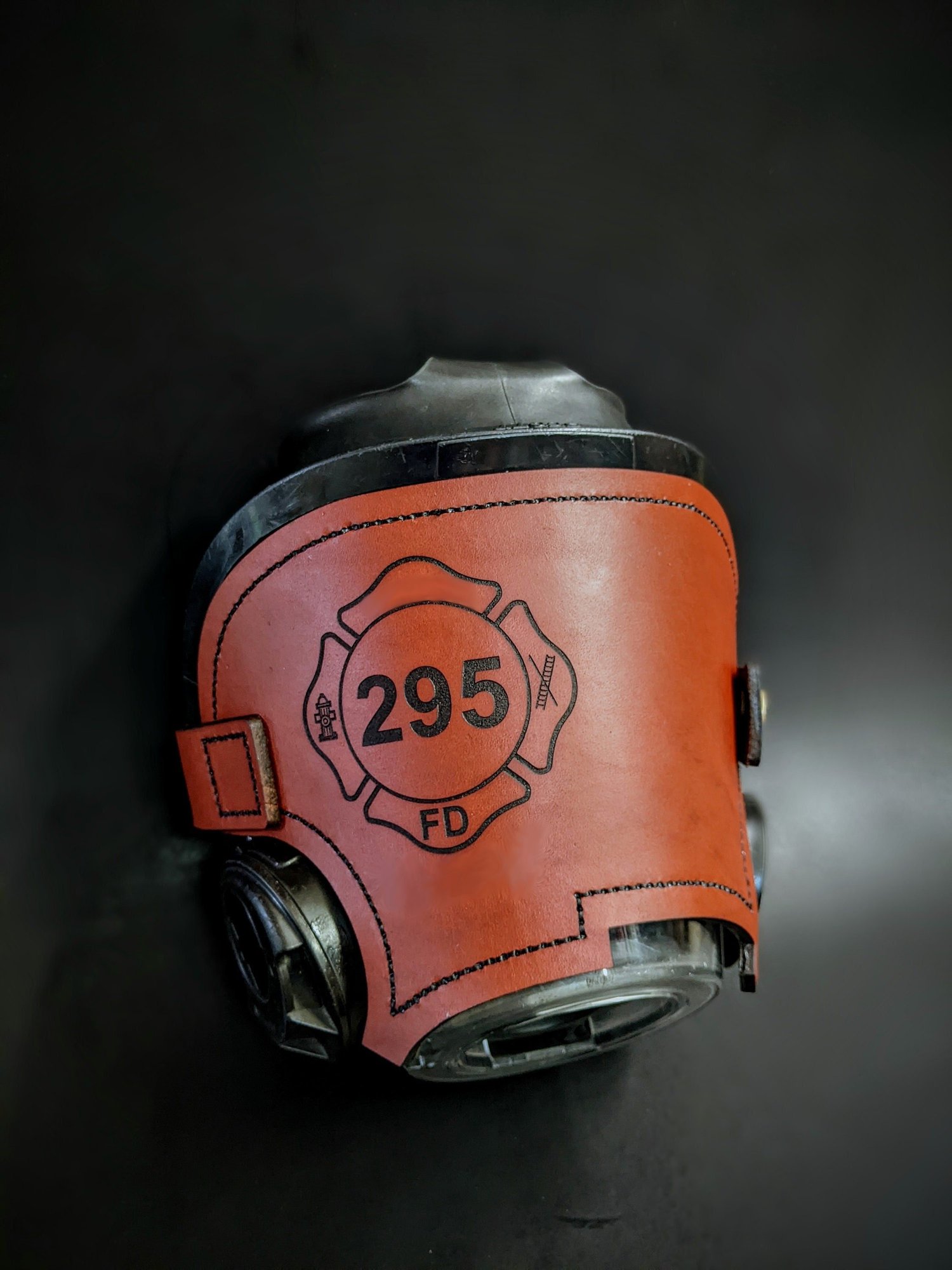 Hazelnut leather Scott AV-3000 SCBA mask cover – additional product view 4