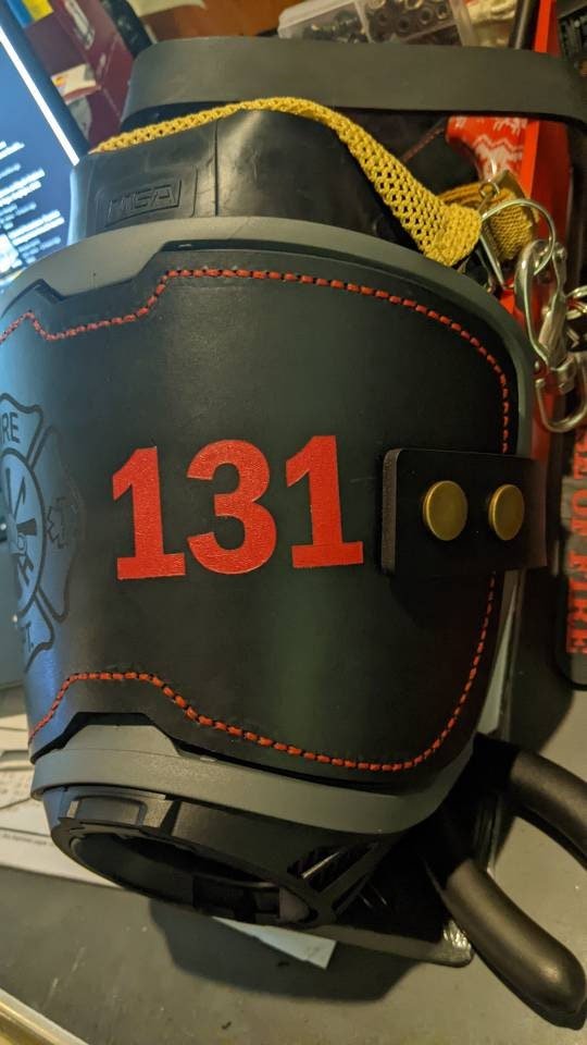 Black leather MSA G1 SCBA mask cover – additional product view 3